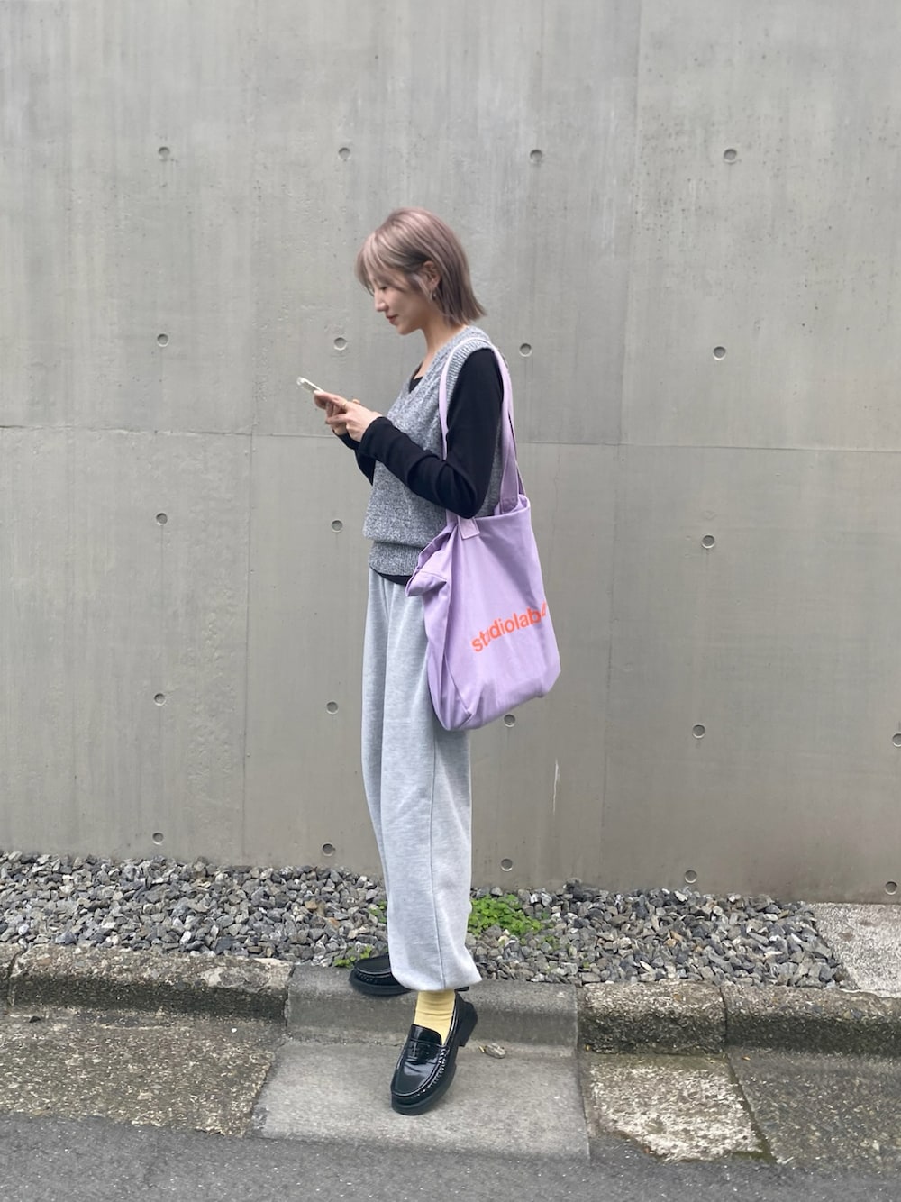◆大人気◆関税込◆Ganni◆ロゴ入り フェイクレザー ローファー GANNI＞ローファー