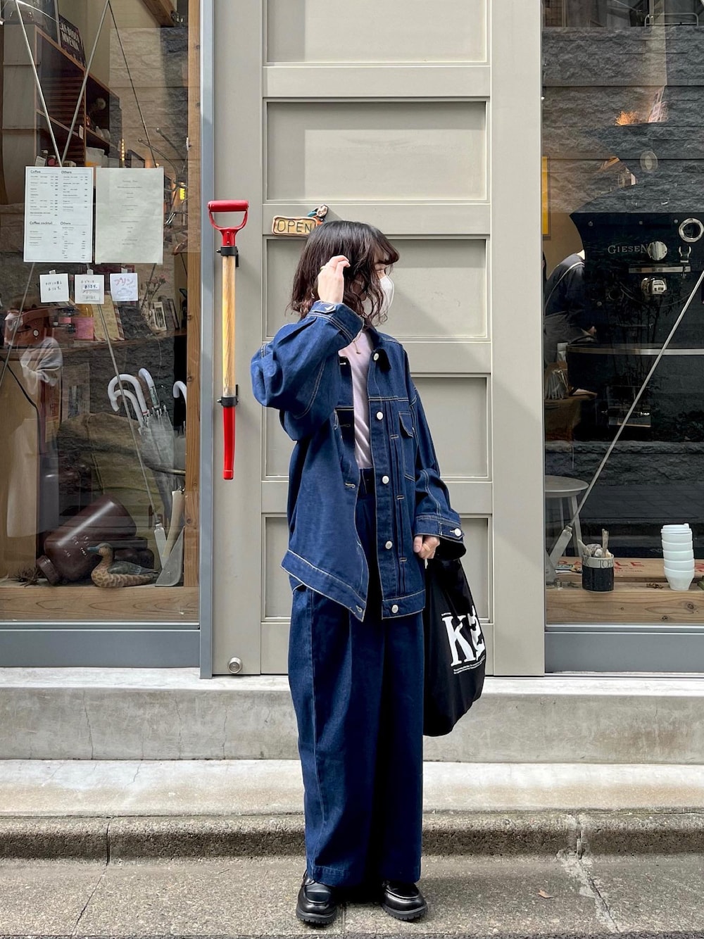 Knuth Marfのトートバッグを使った人気ファッションコーディネート - WEAR