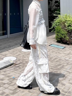 「シルバー」｜「アイテム（その他シューズ）」を使った、〰️さん（レディース・162cm）の春コーディネート