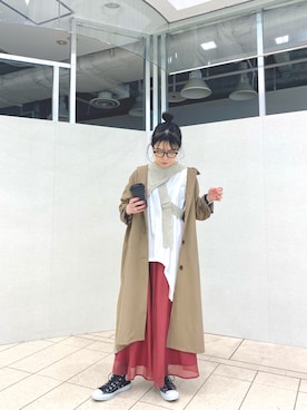 「OSMOSIS（オズモーシス）のアイテム（その他アウター）」を使った、MIKIさん（レディース・158cm）の春コーディネート