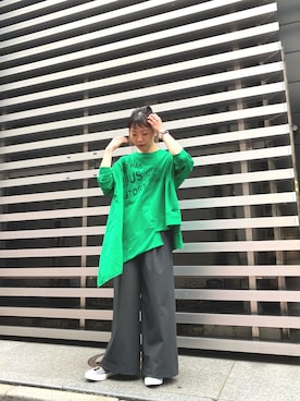 「OSMOSIS（オズモーシス）のアイテム」を使った、MIKIさん（レディース・158cm）の秋コーディネート