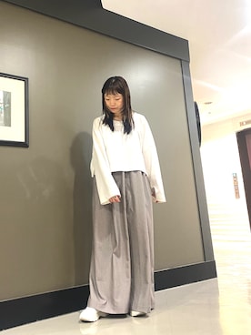 「OSMOSIS（オズモーシス）のアイテム」を使った、MIKIさん（レディース・158cm）の春コーディネート