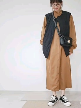 「秋トレンド2021」｜「アイテム（シャツワンピース）」を使った、ricky.yさん（レディース・158cm）の秋コーディネート