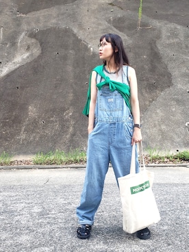 「Levi's（リーバイス）のアイテム（サロペット/オーバーオール）」を使った、ricky.yさん（レディース・158cm）の夏コーディネート