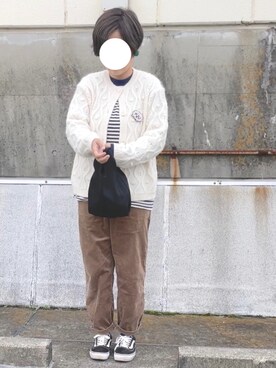 「UNIQLO（ユニクロ）のアイテム（ニット/セーター、ホワイト系）」を使った、つぶあんさん（キッズ）の秋コーディネート