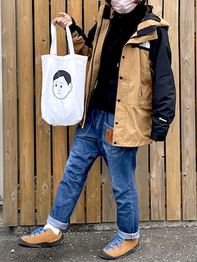 「アイテム（マウンテンパーカー、ブラウン系）」を使った、つぶあんさん（レディース・161cm）の冬コーディネート
