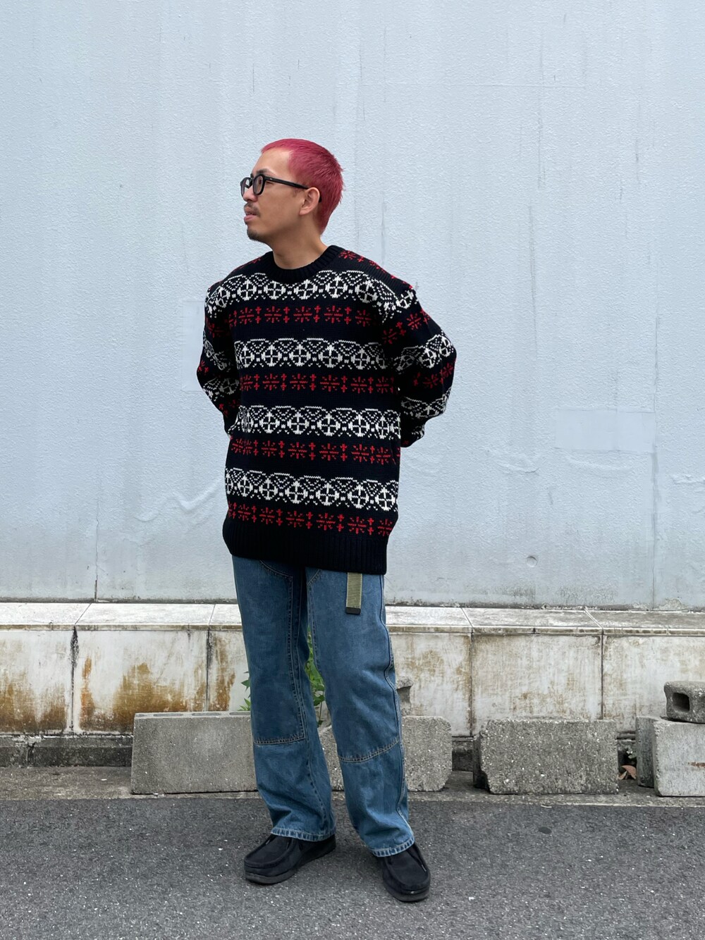 「ニット、総柄、総柄トップス、アウトドアスタイル、秋っぽコーデ更新中、ciaopanic」｜「CIAOPANICの【NEEDLES/ニードルズ】CREW NECK SWEATER（ニット/セーター、ブラック系）」を使った、takayaikedaさん（メンズ・167cm）の秋コーディネートの1枚目の写真