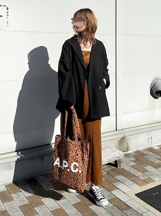 新品未使用　A.P.C アーペーセーレオパード トートバッグ Amazon.co.jp: A.P.C アーペーセー 大容量 トートバッグ ゼブラ