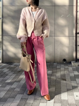 「グラデーションニット」｜「アイテム（その他）」を使った、KASUMIさん（レディース・161cm）の秋コーディネート