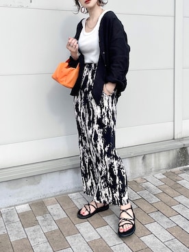 「Java（ジャバ）のアイテム」を使った、KASUMIさん（レディース・161cm）の春コーディネート