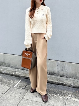 「アイテム（ローファー）」を使った、KASUMIさん（レディース・161cm）の秋コーディネート