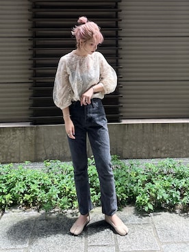 「ベージュ×ブラック」｜「アイテム（その他）」を使った、KASUMIさん（レディース・161cm）の夏コーディネート