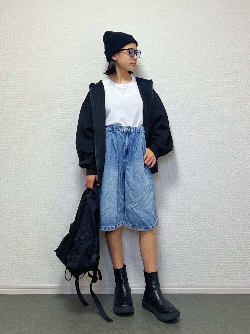 ɴɪᴄᴏ.ᴀʏᴀさんの（UNIQLO）を使ったコーディネートの1枚目の写真