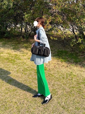 「アイテム（ステンカラーコート、ホワイト系）」を使った、minmin08_さん（レディース・158cm）の秋コーディネート