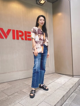 Hana Chuさんのコーディネート