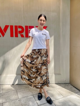 Hana Chuさんのコーディネート