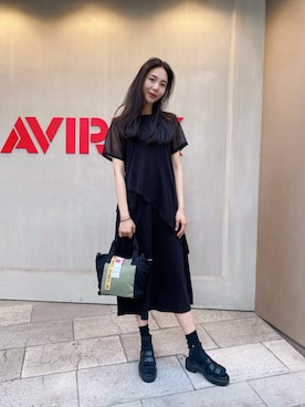 Hana Chuさんのコーディネート