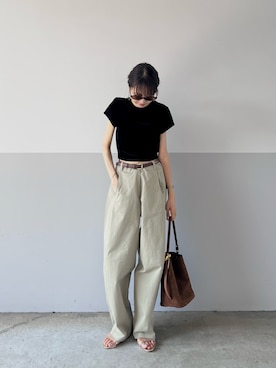 「アイテム（サンダル、ゴールド系）」を使った、mayumi+さん（レディース・158cm）の秋コーディネート