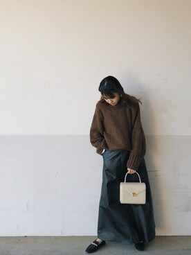 「ISOOK（アイスー）のアイテム（スカート）」を使った、mayumi+さん（レディース・158cm）の秋コーディネート