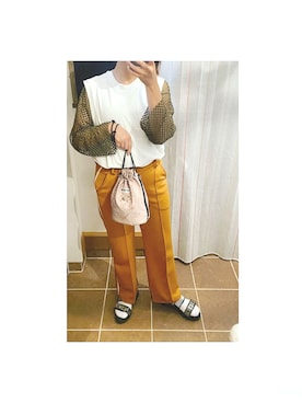 「mame（マメ）のアイテム（Tシャツ/カットソー）」を使った、HYOさん（レディース・166cm）の秋コーディネート