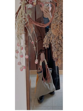 「アイテム（トートバッグ）」を使った、HYOさん（レディース・166cm）の秋コーディネート