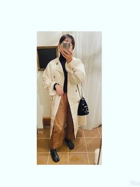 「Solace（ソレイス）のアイテム（パンツ）」を使った、HYOさん（レディース・166cm）の冬コーディネート