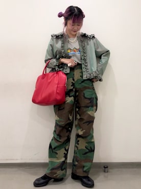 「迷彩パンツ」｜とりさん（レディース・165cm・20代）の秋コーディネート
