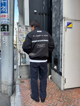 「モノトーンコーデ」｜「アイテム（MA-1）」を使った、RIKUさん（メンズ・177cm）の冬コーディネート