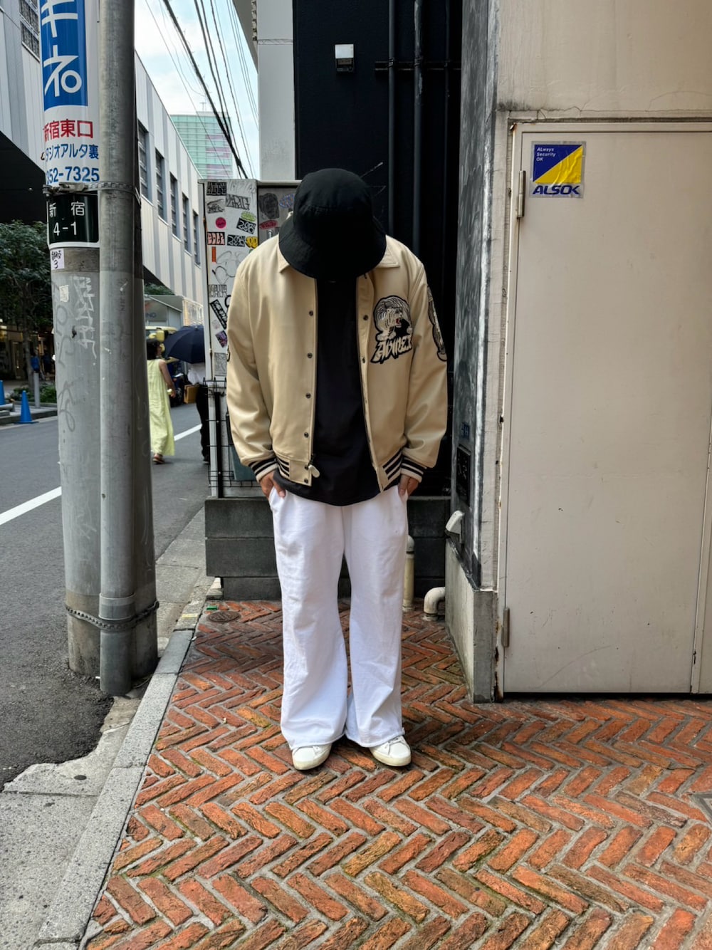 avirex レザージャケット　スタジャン　(路面限定) avirex レザージャケット スタジャン (路面限定) avirex レザー