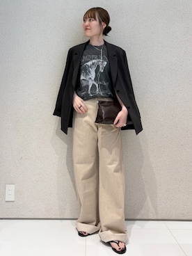 「plage（プラージュ）のsandy linen 混 ジャケット（テーラードジャケット、グレー系）」を使った、杏さん（レディース）の春コーディネート