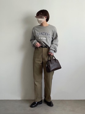 「ISOOK（アイスー）のアイテム（スウェット）」を使った、misatoさん（レディース・152cm）の秋コーディネート