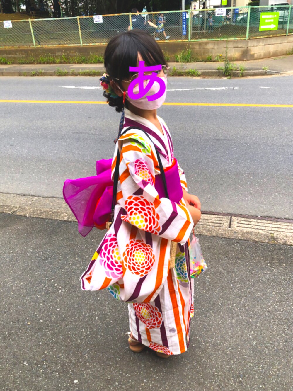 ふりふ まりぼんぼんかんざしクリップ お花 （ふりふ（フリフ