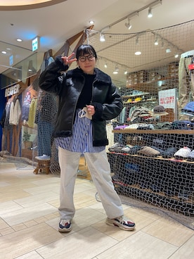 「スウエットパンツ」｜「アイテム（ブルゾン）」を使った、小林さん（レディース・155cm）の冬コーディネート