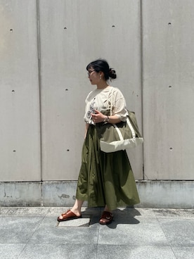「MANASTASH（マナスタッシュ）のアイテム（バッグ）」を使った、小林さん（レディース・155cm）の夏コーディネート