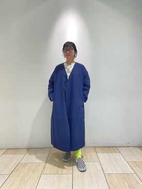 「MANASTASH（マナスタッシュ）のアイテム（ノーカラーコート）」を使った、小林さん（レディース・155cm）の冬コーディネート