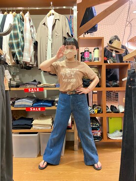「SHAKA（シャカ）のアイテム（シューズ）」を使った、小林さん（レディース・155cm）の夏コーディネート