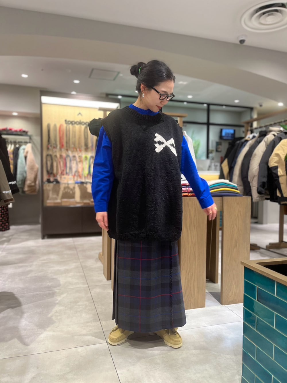 24ss マクマホンニッティングミルズ ピース＆フラワー ニットベスト niche.（ニッチ）の「MacMahon Knitting Mills/マクマホンニッ