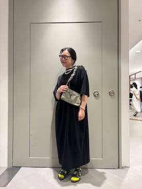「黒ワンピ」｜小林さん（レディース・155cm）の夏コーディネート