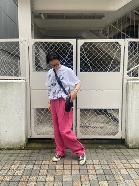 「MANASTASH（マナスタッシュ）のアイテム（PC・スマホグッズ/家電）」を使った、小林さん（レディース・155cm）の夏コーディネート