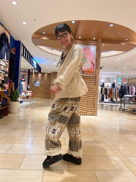 「MANASTASH（マナスタッシュ）のアイテム（オールインワン・サロペット）」を使った、小林さん（レディース・155cm）の夏コーディネート