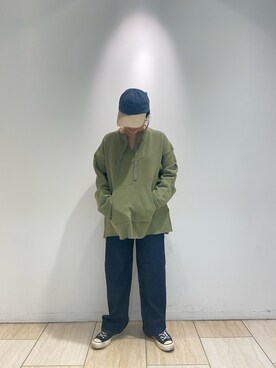 「MANASTASH（マナスタッシュ）のアイテム（スウェット）」を使った、小林さん（レディース・155cm）の春コーディネート