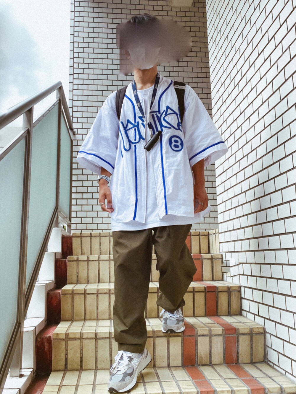 「ニューバランス、ストリート、カーキ、休日スタイル、THE NORTH FACE、ラフ、ビックシルエット、ベースボールシャツ、低身長、nautica、ストリートコーデ、niko and ...、今日のコーデ、おしゃれさんと繋がりたい、keboz」｜「NAUTICAのNAUTICA/ノーティカ WOMEN’S 2-Pack Tee/ウィメンズ 2パックTシャツ（Tシャツ/カットソー、ホワイト系）」を使った、かーーずさん（メンズ・168cm）の秋コーディネートの1枚目の写真