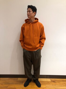「URBAN RESEARCH（アーバンリサーチ）のアイテム（パーカー）」を使った、iyatomiさん（メンズ・178cm）の秋コーディネート