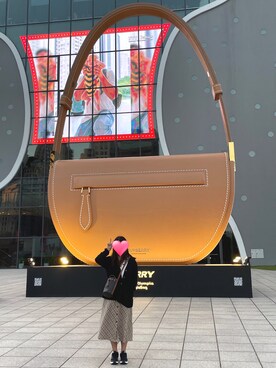 「LOWRYS FARM（ローリーズファーム）のアイテム（ノーカラージャケット）」を使った、ゆりなさん（レディース・157cm）の秋コーディネート