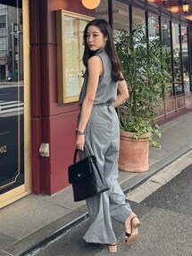 美品　ETRE TOKYO ドレープハイネックノースリオールインワン　S 黒 ETRE TOKYO - ドレープハイネックノースリオールインワン