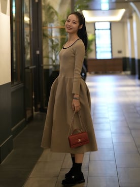 「CHANEL（シャネル）のアイテム（バッグ）」を使った、Mizukiさん（レディース・165cm）の冬コーディネート