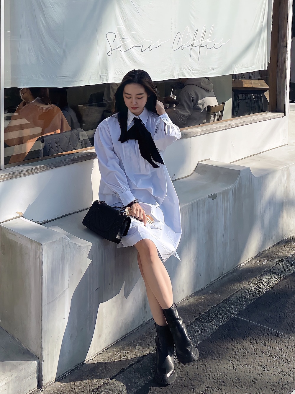 KARL LAGERFELD【洗練されたデザイン☆MONOCHROME ワンピース】 Karl Lagerfeld halterneck swimsuit in black | ASOS