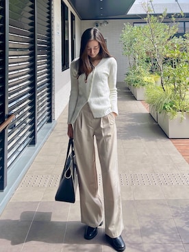 「Amiur（エミレ）のアイテム（パンツ）」を使った、Mizukiさん（レディース・164cm）の秋コーディネート