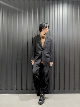 「DANKE SCHON（ダンケシェーン）のアイテム（スラックス）」を使った、Dsuke kobayashiさん（メンズ・177cm）の冬コーディネート