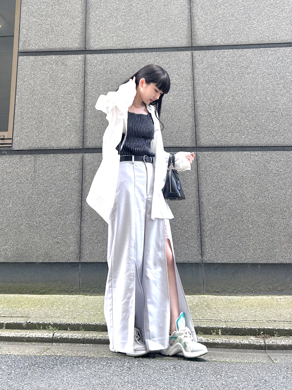 【コーデのポイントに♪】LOUIS VUITTON★スニーカー 1722265893.jpg